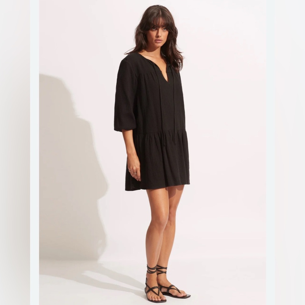 Textured Cotton Cover Up - Black - Seafolly XS
NWT